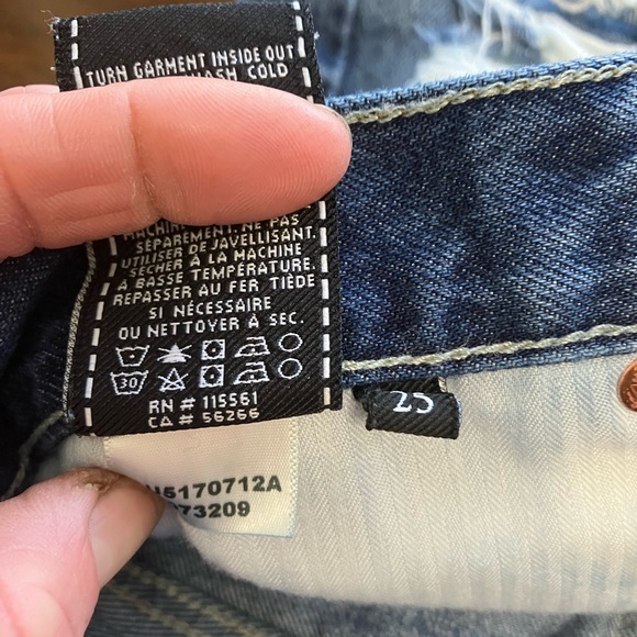 7 For All Mankind Distressed Tattered Shorts, Size 25 - Picture 5 of 13